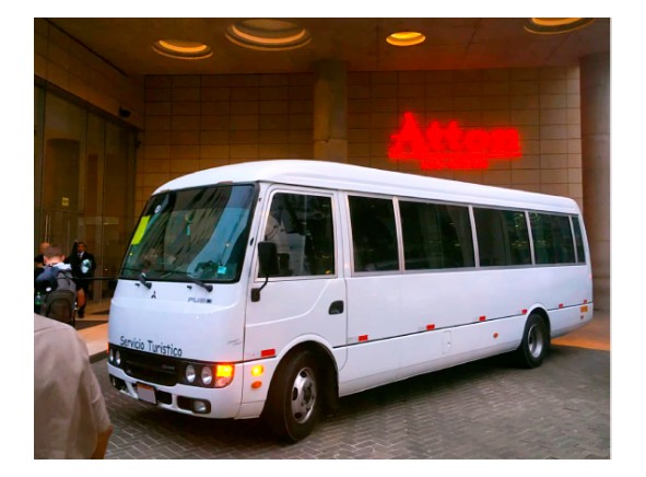 mitsubishi-travel-bus-hotel.jpg